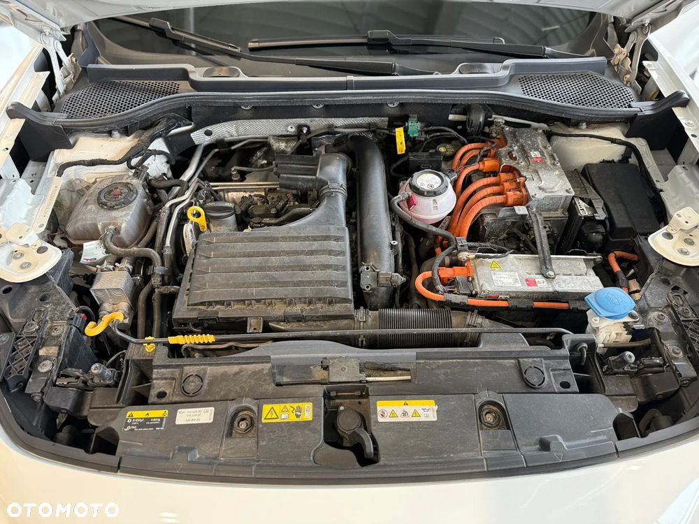 Cupra Formentor 1.5 e-Hybrid PHEV DSG - 18