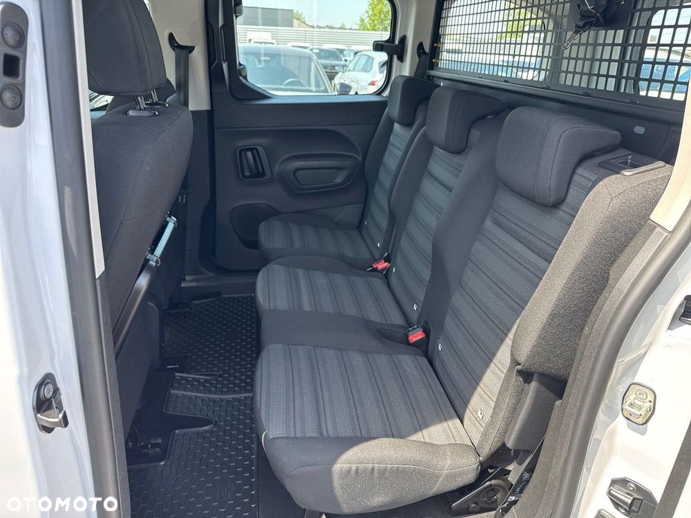 Opel Combo - 11