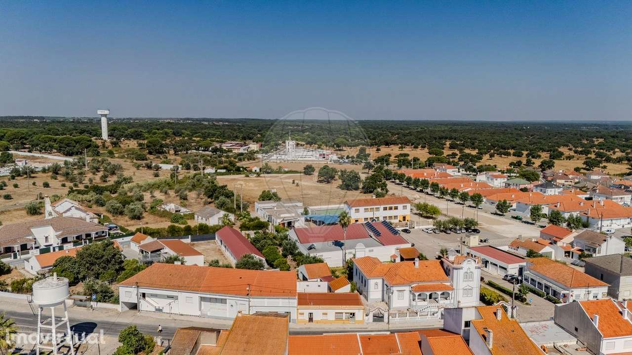 Moradia T6 para venda - Grande imagem: 3/33