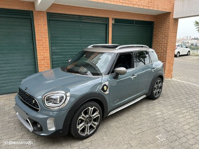 MINI Countryman Cooper SE ALL4 Yours Auto - 1