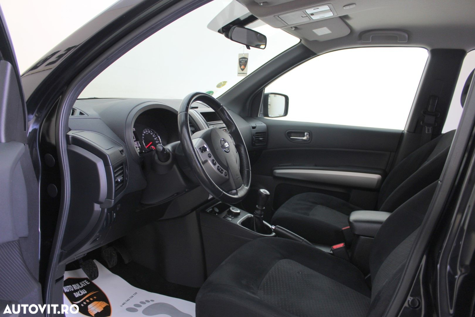 Nissan X-Trail - 12