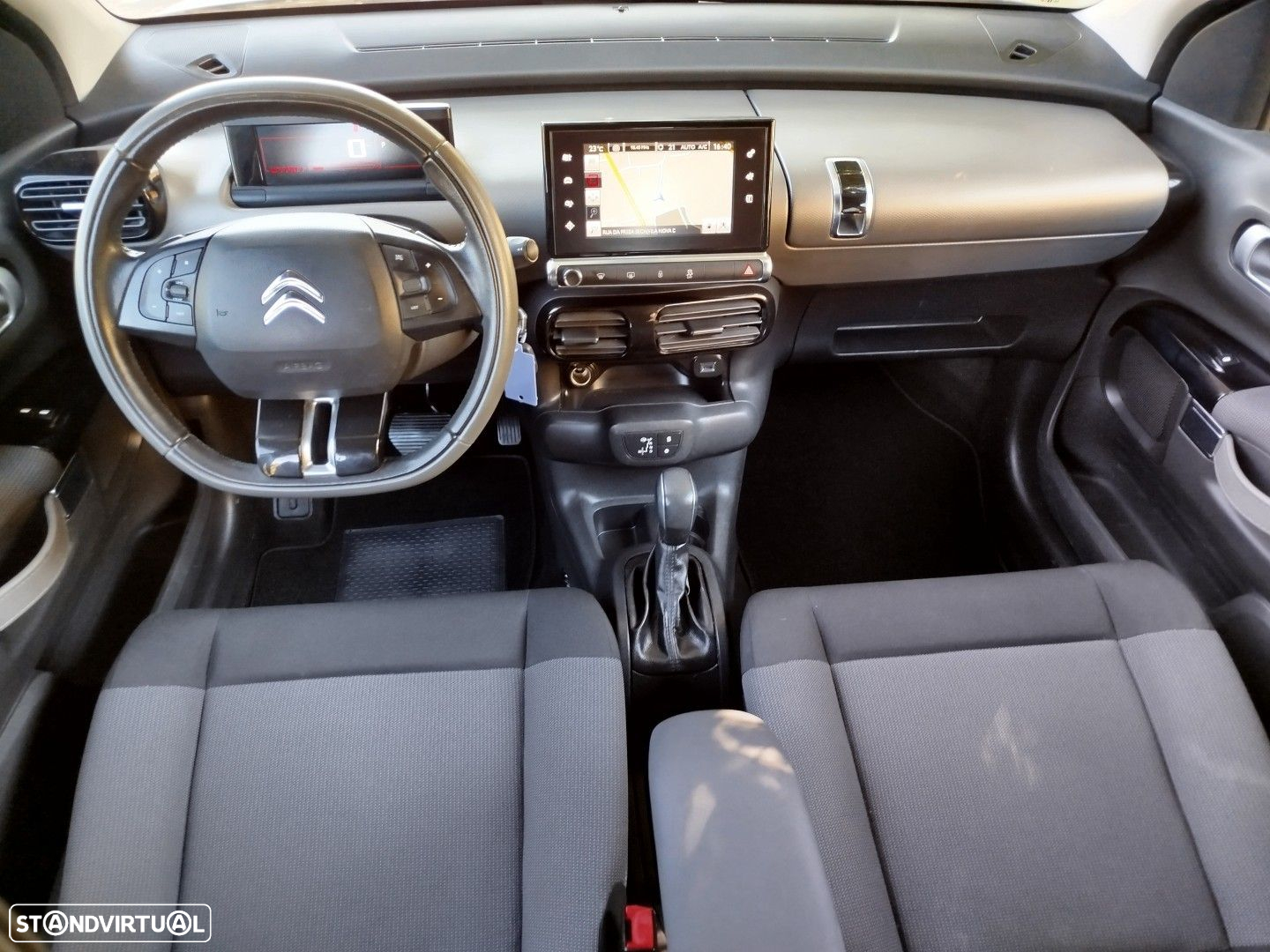 Citroën C4 Cactus 1.2 PureTech Shine EAT6 - 4