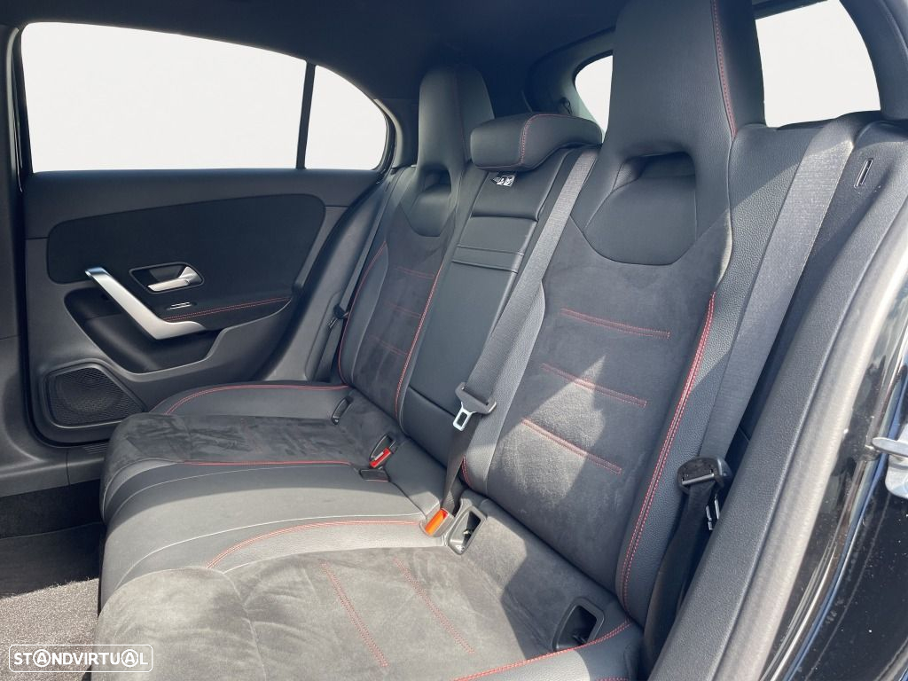 Mercedes-Benz A 250 e - 15