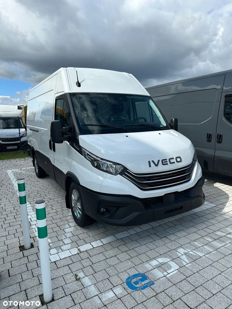 Iveco 35S18HA8V - 1