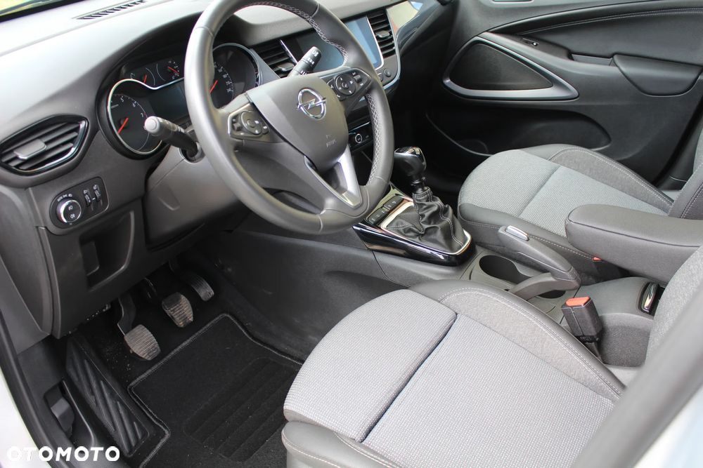 Opel Crossland - 14