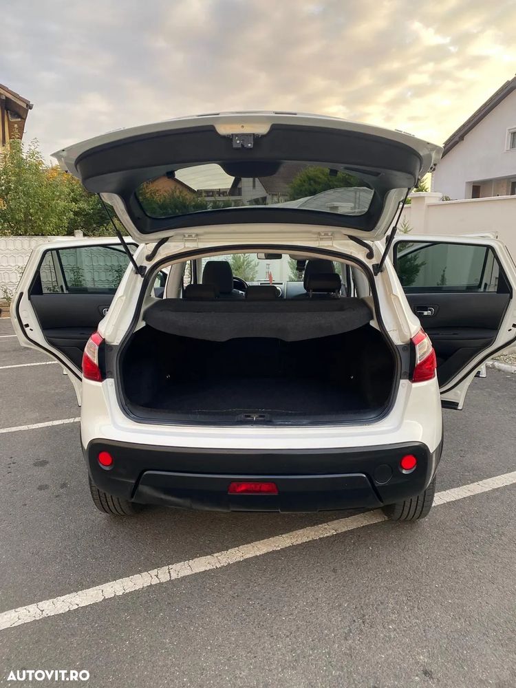 Nissan Qashqai - 11