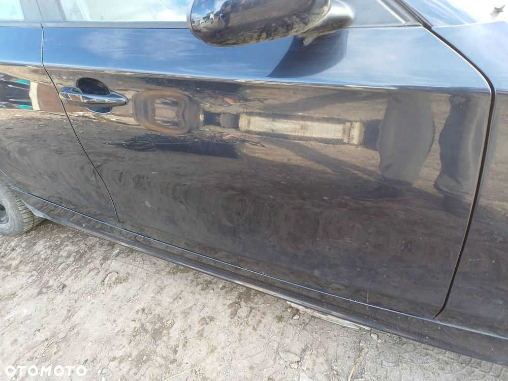 DRZWI KOMPLETNE PRAWY PRZÓD BMW E87 120 D A35/5 - 3