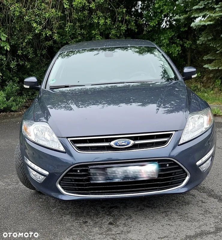 Ford Mondeo 2.0 Ghia - 13