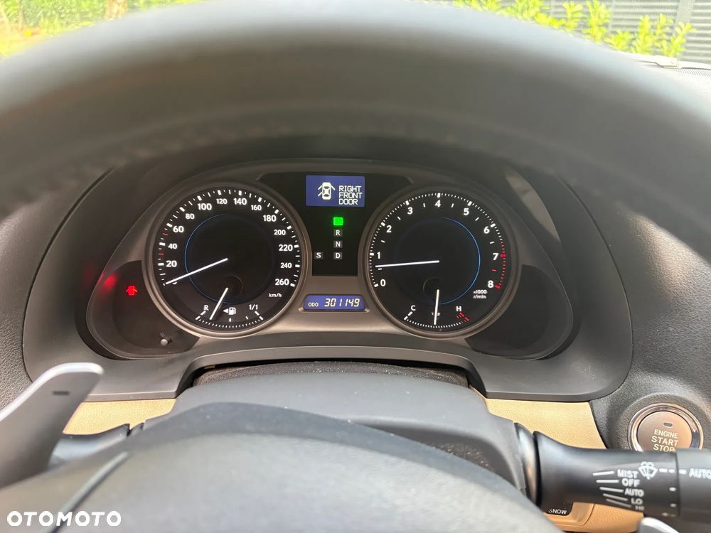 Lexus IS 250 Prestige - 8