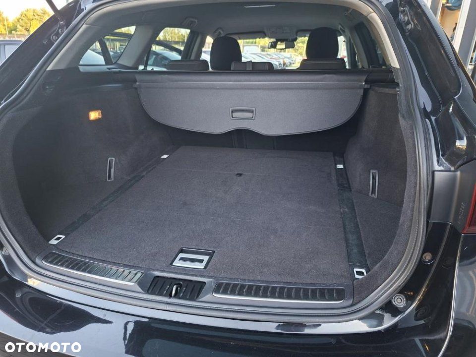Toyota Avensis - 34