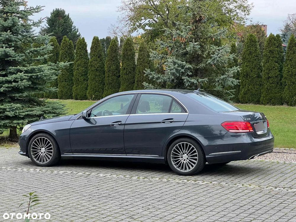 Mercedes-Benz Klasa E - 2