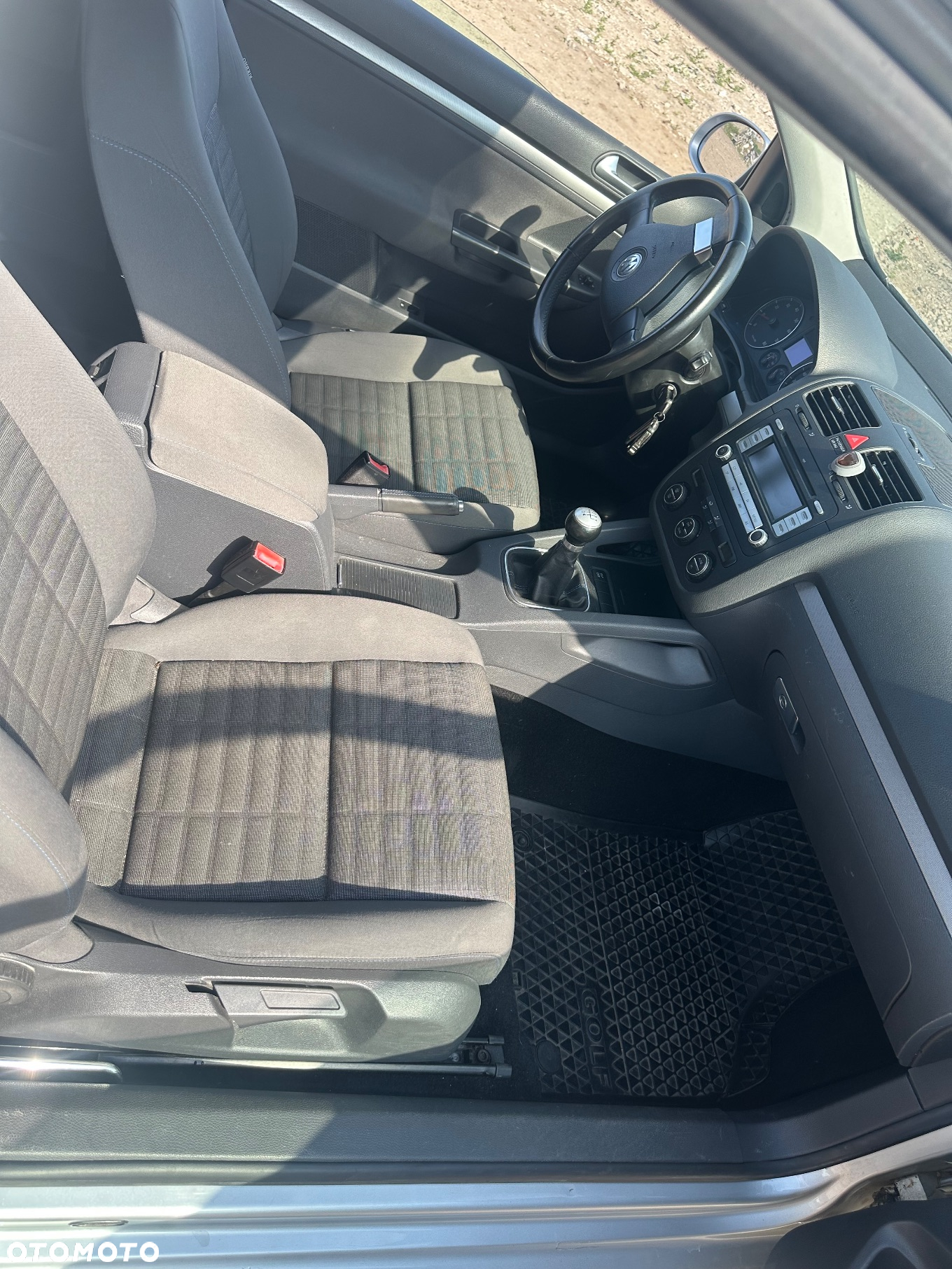 Volkswagen Golf V 1.4 Comfortline - 15