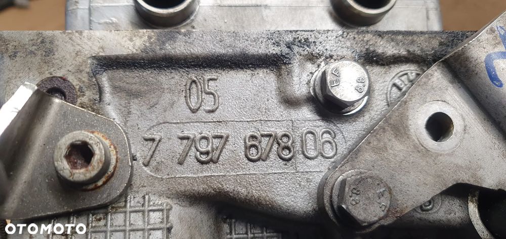Głowica kompletna wałki BMW I E87 Lift 2.0D 7797676 7781093 7797678 - 11