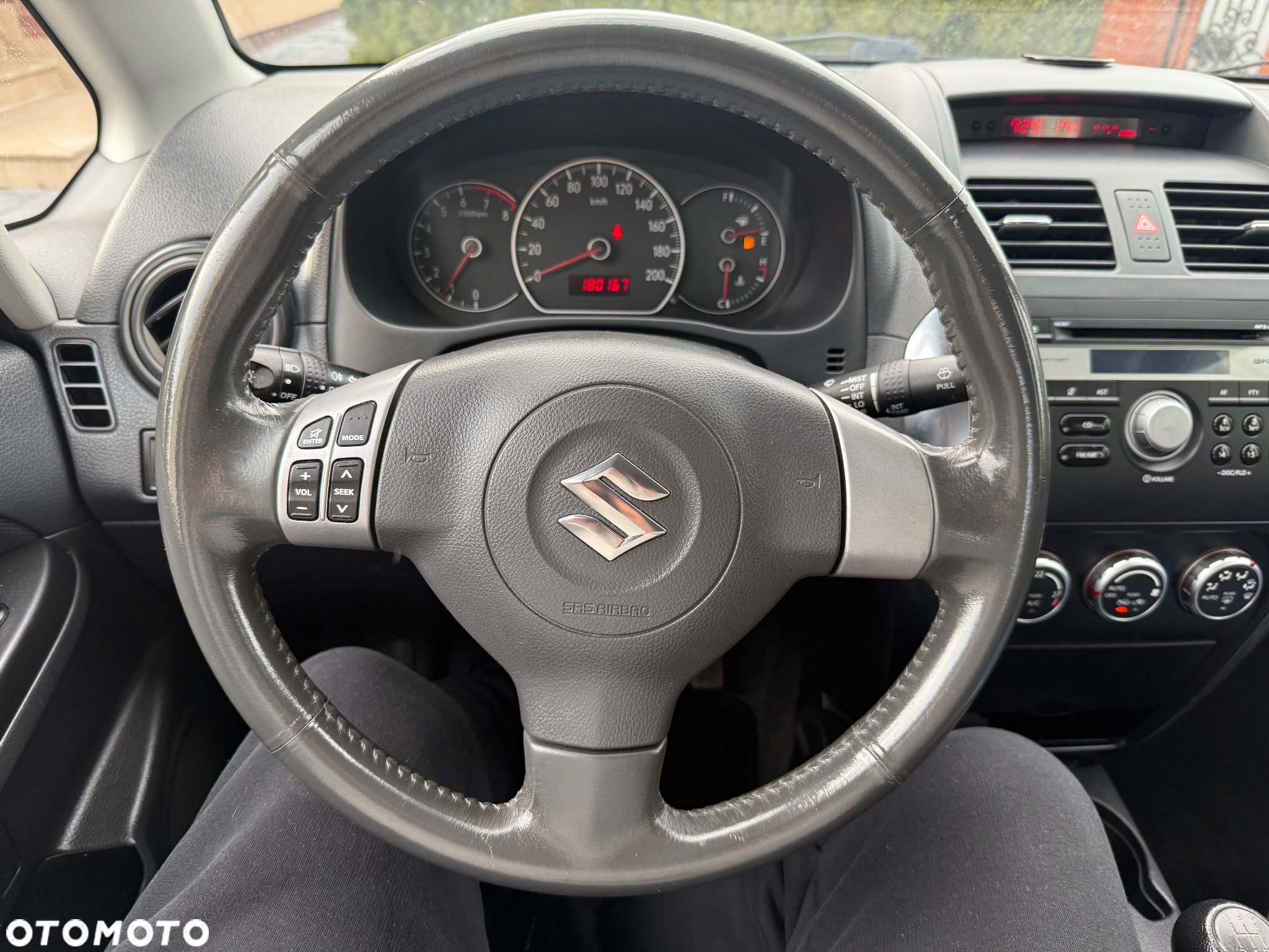 Suzuki SX4 1.6 GS/Premium - 25