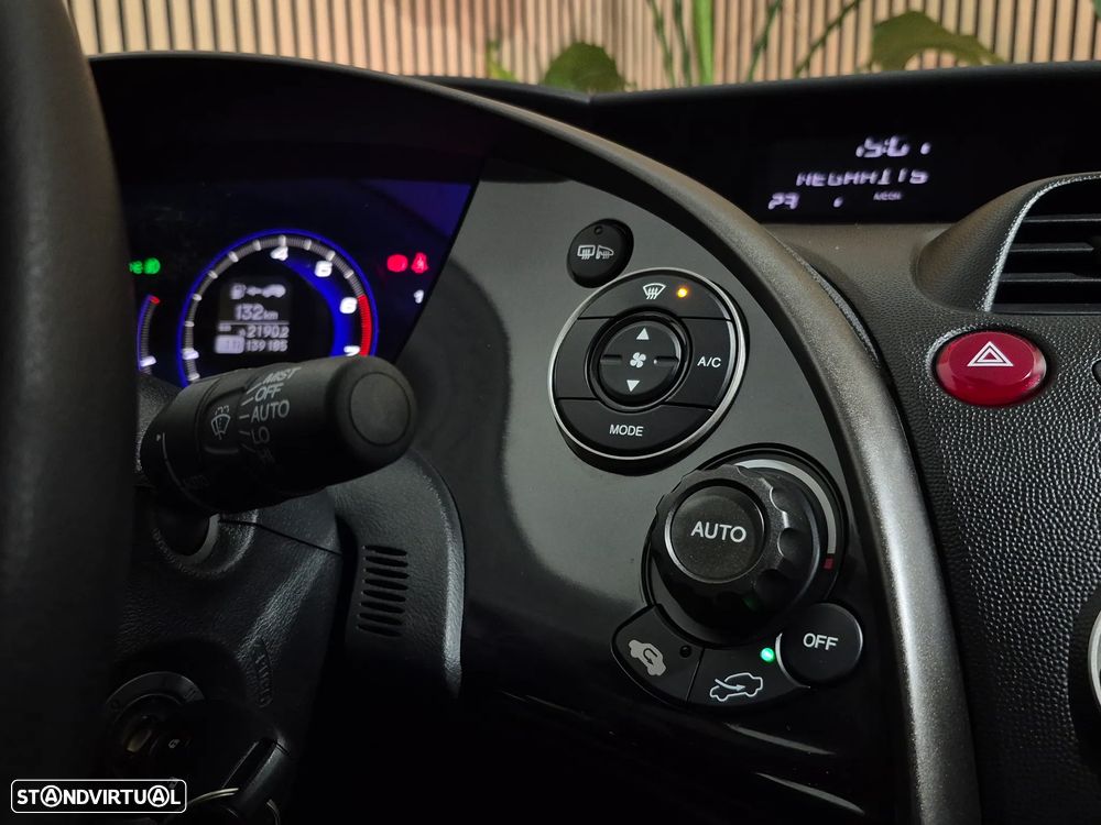 Honda Civic 1.4 Sport - 14