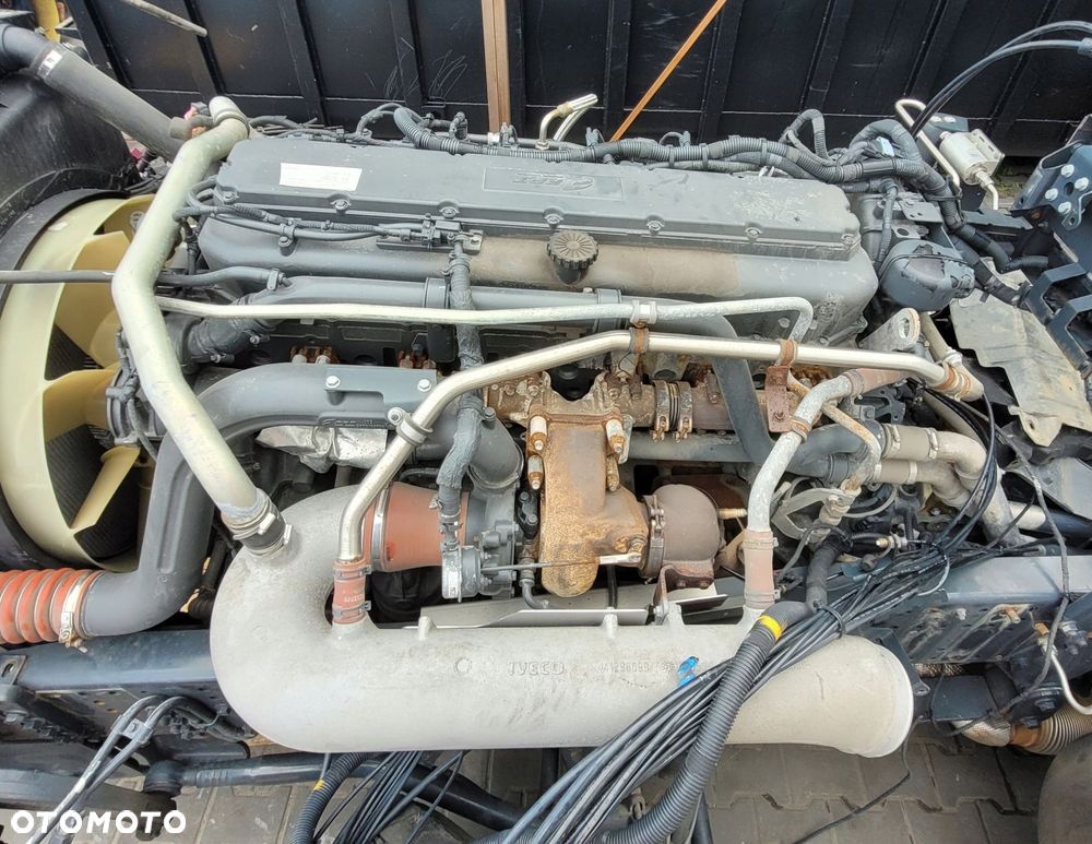KOMPLETNY SILNIK IVECO S-WAY EURO 6 LNG 460KM 2021 NISKI PRZEBIEG - 2