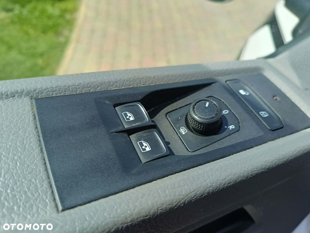 Volkswagen TRANSPORTER - 21
