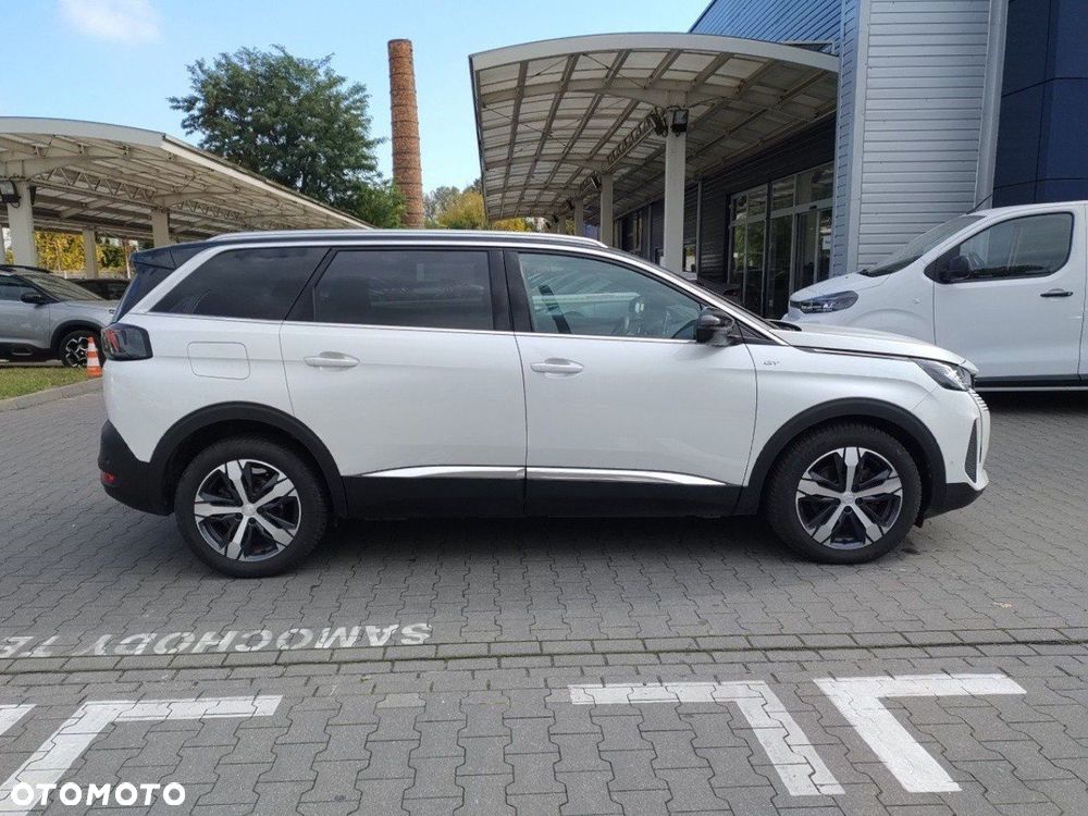 Peugeot 5008 - 4