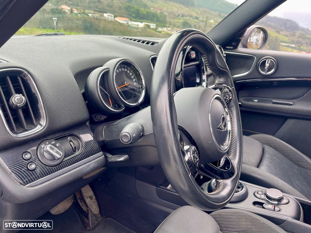 MINI Countryman Cooper SE ALL4 Auto - 14