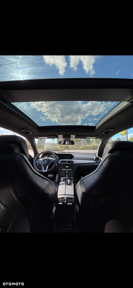 Mercedes-Benz Klasa C 250 CGI BlueEff Sport - 11