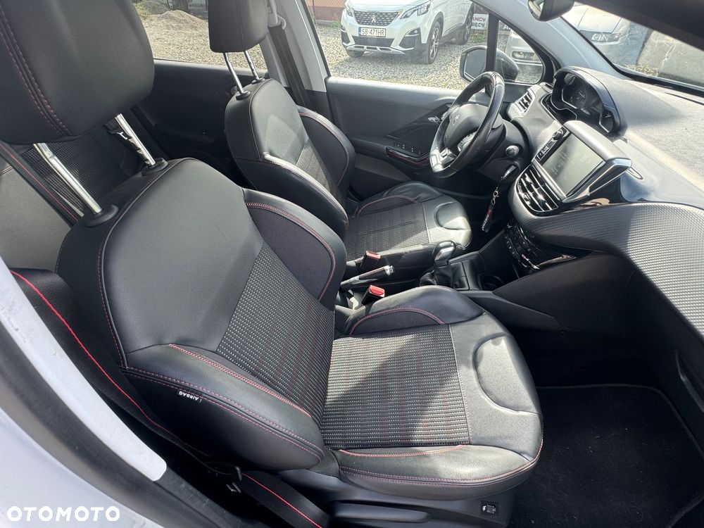 Peugeot 208 PureTech 110 Stop & Start Allure - 20