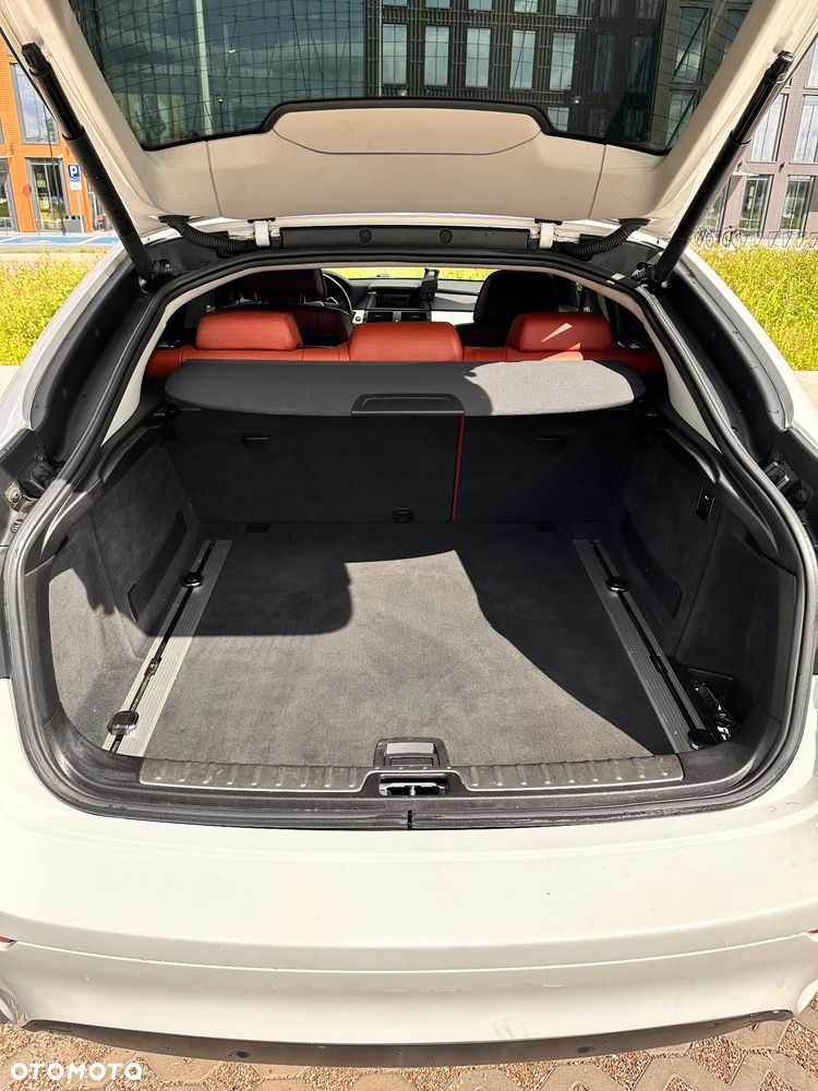BMW X6 35i xDrive - 14