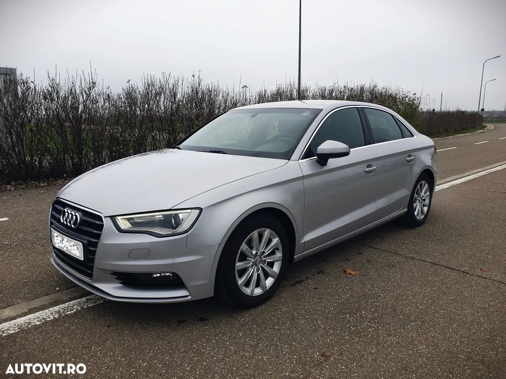 Audi A3 1.4 TFSI cylinder on demand Limousine S tronic Attraction - 11