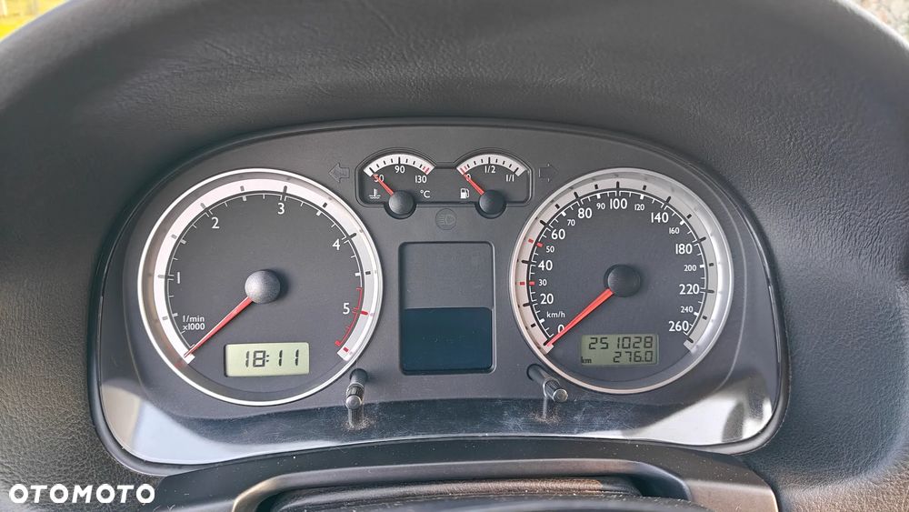 Volkswagen Golf 1.9 TDI - 17