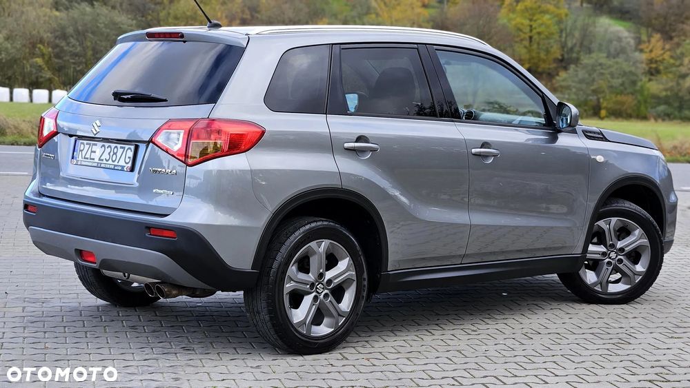 Suzuki Vitara 1.6 (4x4) Allgrip Comfort+ - 6