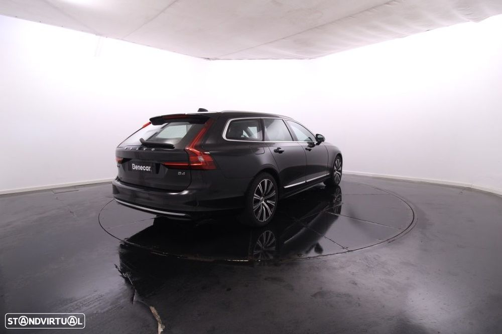 Volvo V90 - 8