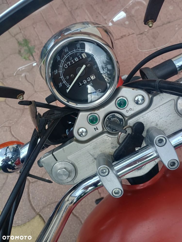 Suzuki Marauder - 7