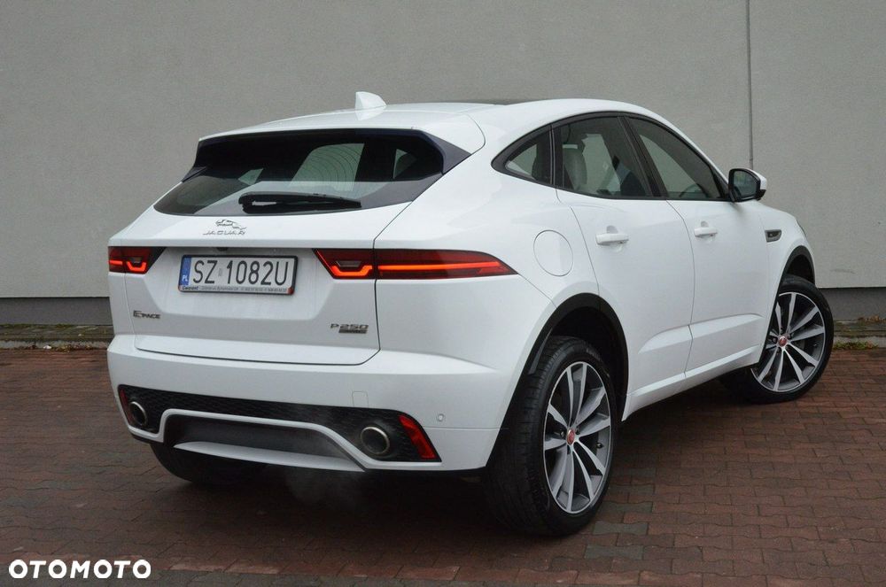 Jaguar E-Pace 2.0 i4P AWD R-Dynamic - 18