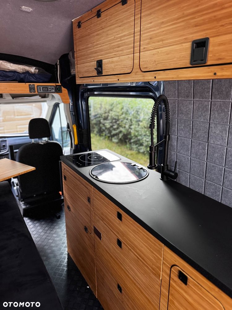 Ford Transit - 10