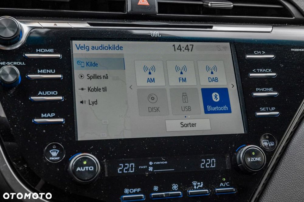 Toyota Camry 2.5 Hybrid Prestige CVT - 19