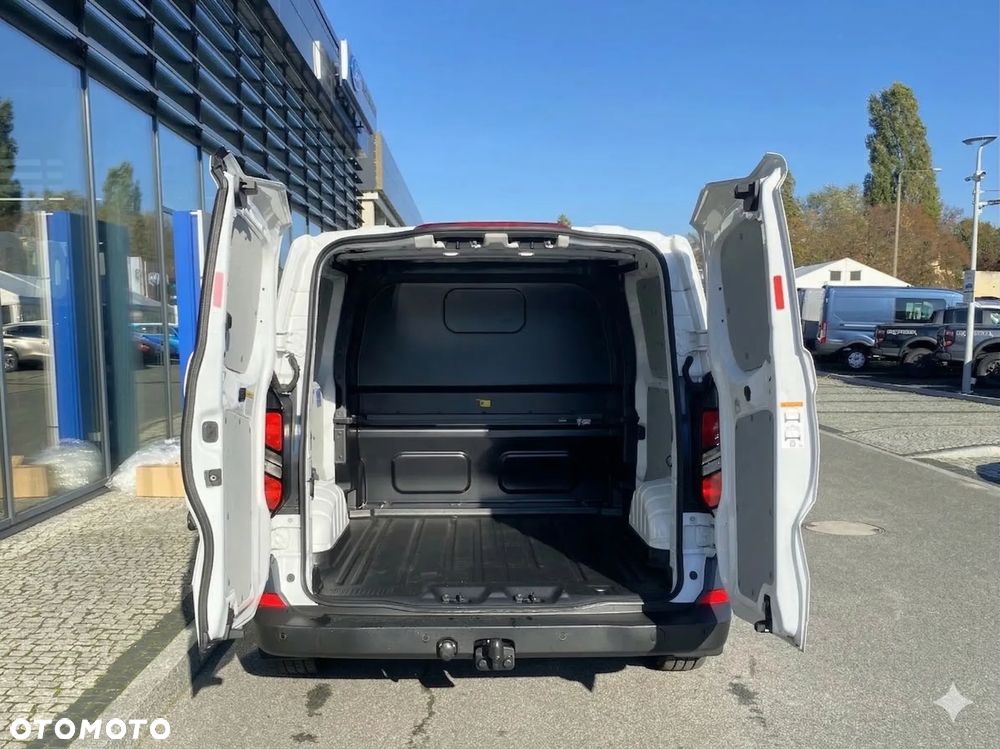 Ford Transit Custom - 10