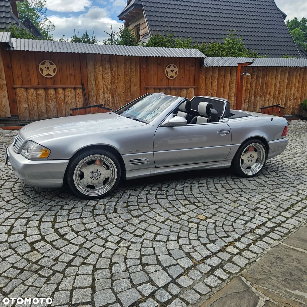 Mercedes-Benz SL - 27