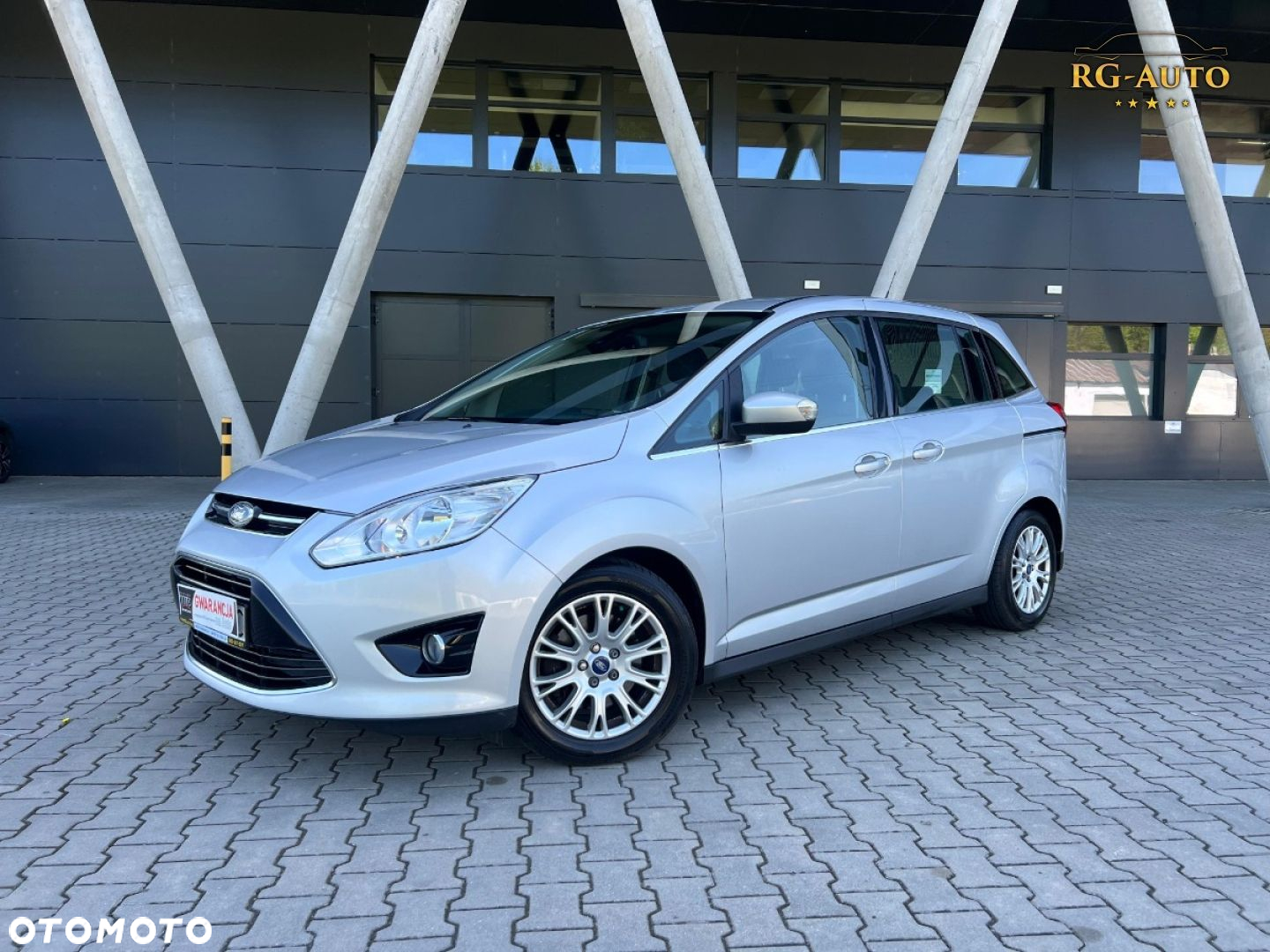 Ford Grand C-MAX - 15