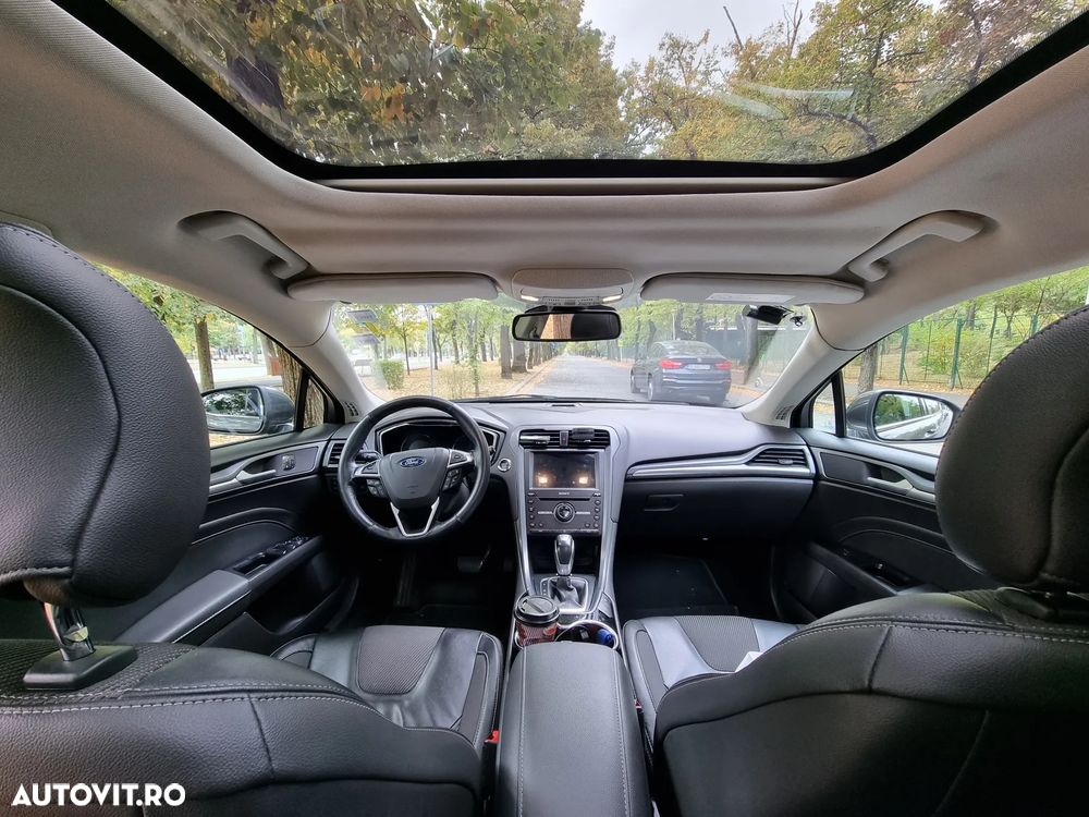 Ford Mondeo 2.0 TDCi Powershift Business - 7