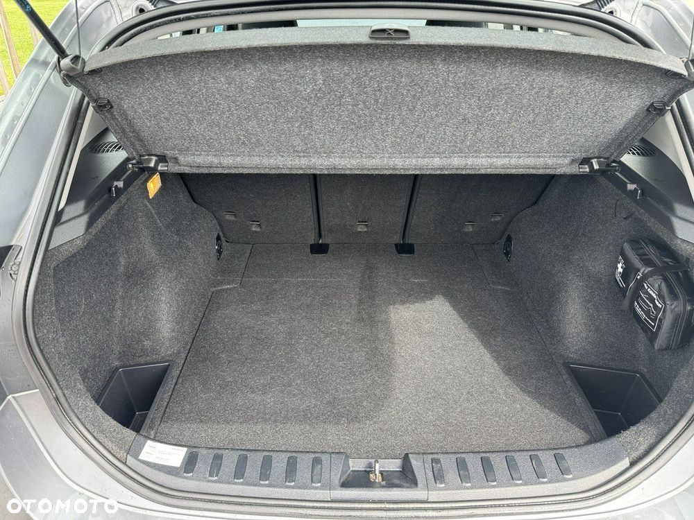 BMW X1 - 26