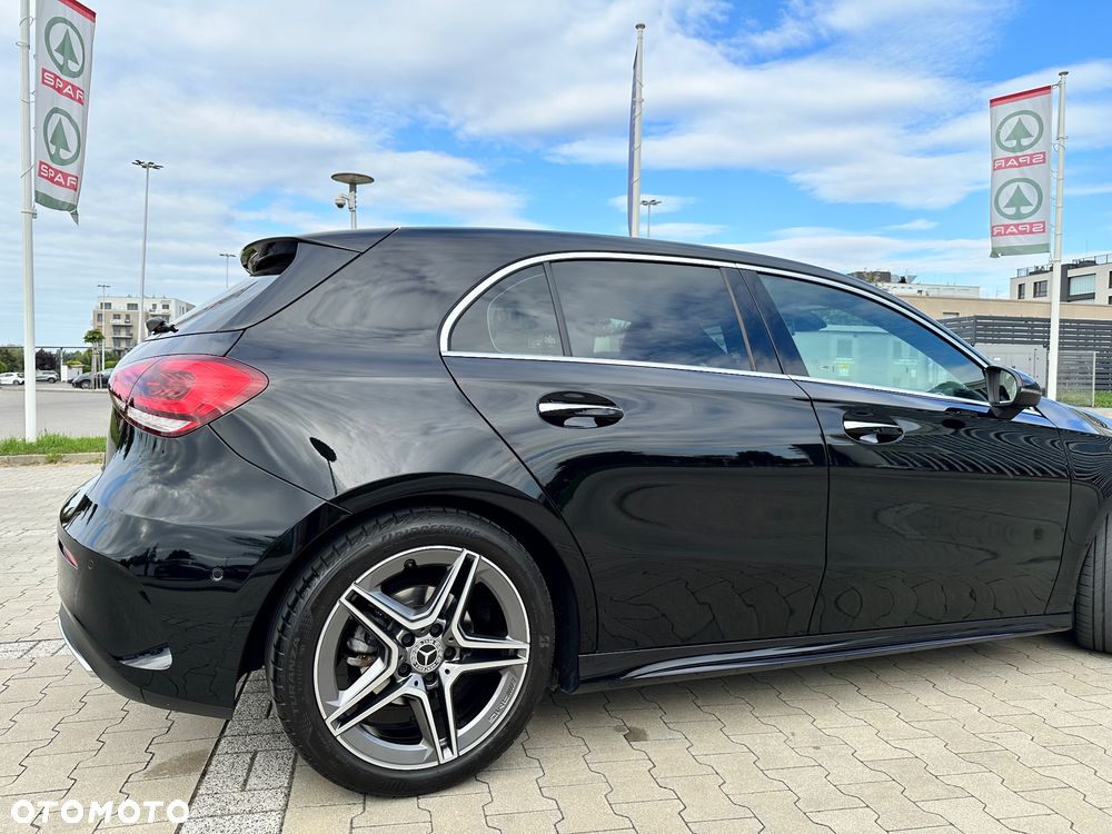 Mercedes-Benz Klasa A 180 AMG Line 7G-DCT - 4