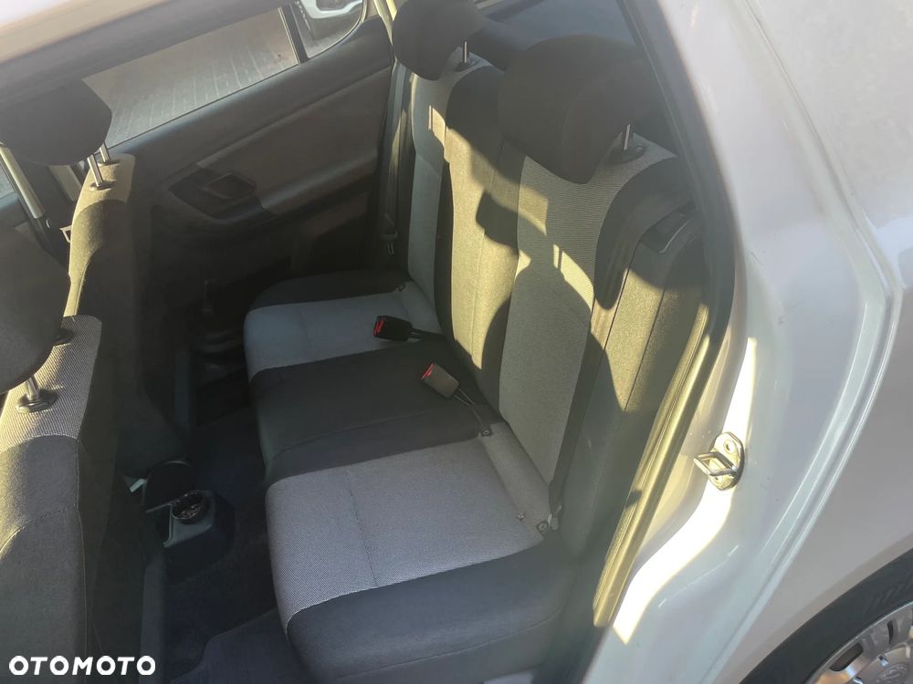 Skoda Fabia 1.6 TDI DPF Classic - 12
