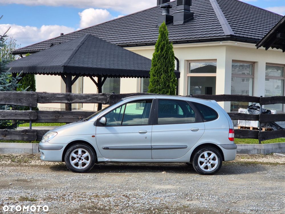Renault Scenic 1.6 16V Alize - 5