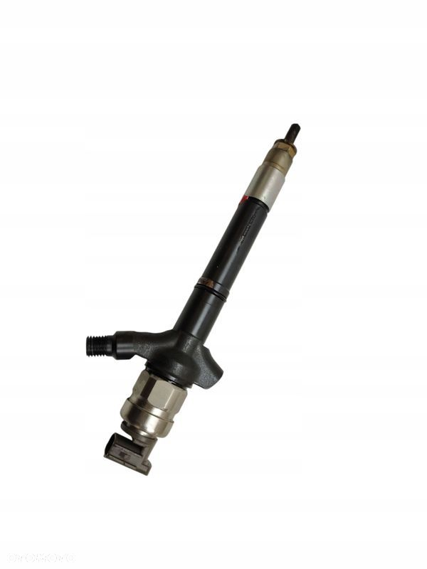 WTRYSKIWACZ TOYOTA AVENSIS T25 COROLLA VERSO II RAV4 2.0 D4D 23670-0R180 - 3