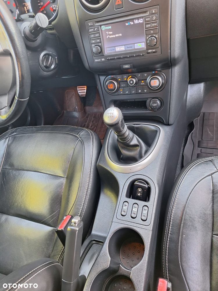 Nissan Qashqai 1.6 DCi Tekna+ - 19