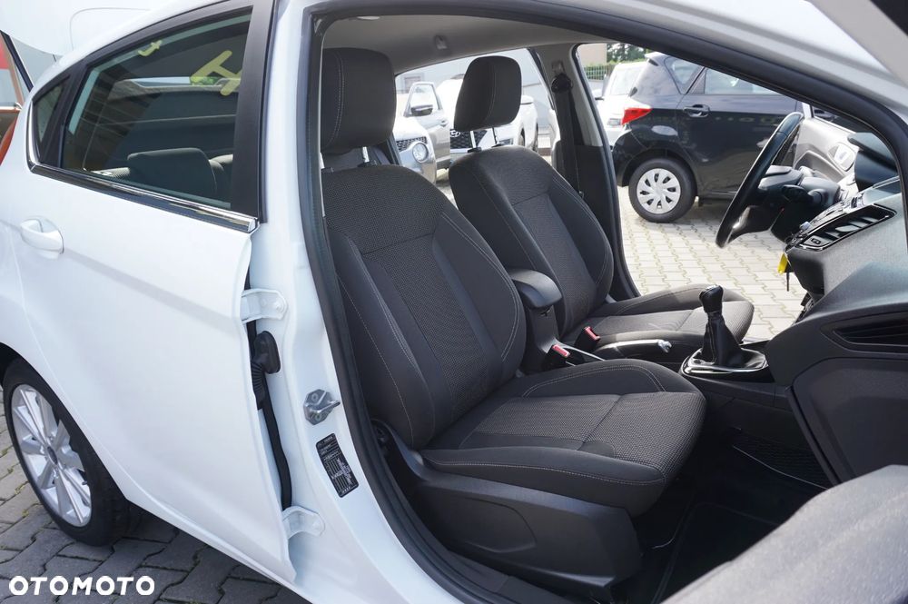 Ford Fiesta 1.25 Titanium EU5 - 28