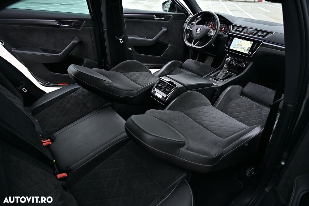 Skoda Superb 2.0 TDI DSG Sportline - 14