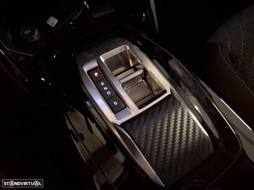 Peugeot e-208 51 kWh Allure — fotografia 18