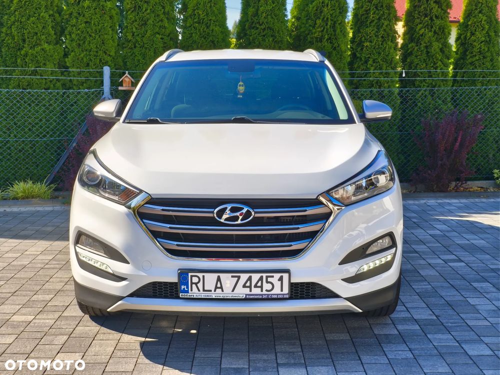 Hyundai Tucson 1.7 CRDI BlueDrive GO 2WD - 12