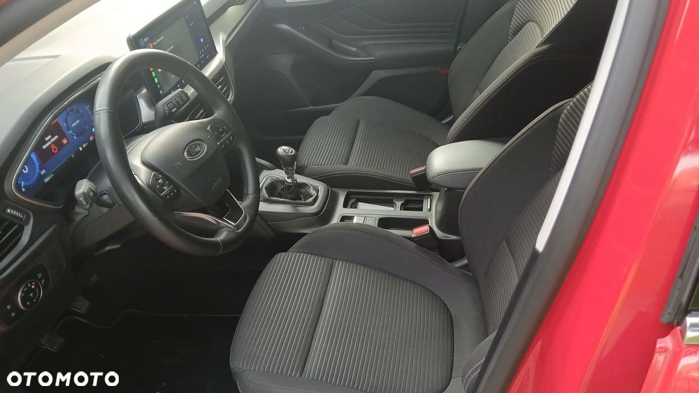 Ford Focus 1.0 EcoBoost mHEV Titanium X - 19