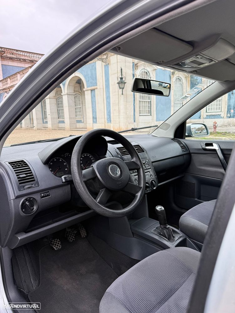 VW Polo 1.2 Trendline - 9